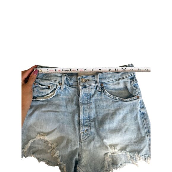 MOTHER Superior Ultra High Waist Tomcat Kick Fray Denim Shorts Size 28 - Picture 10 of 11